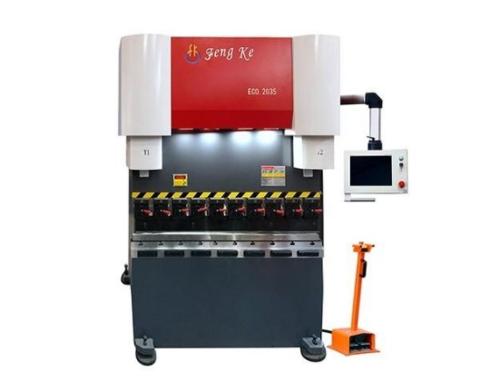 豐科機械創(chuàng)新純電伺服折彎機，乘勢折彎機節(jié)能環(huán)保新時代? 